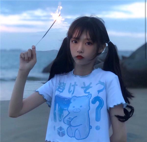 00后！！操双马尾小萝莉