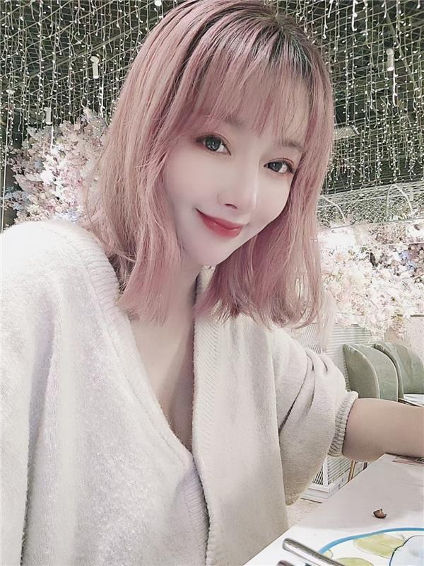 余杭未来科技城温柔小姐姐月儿