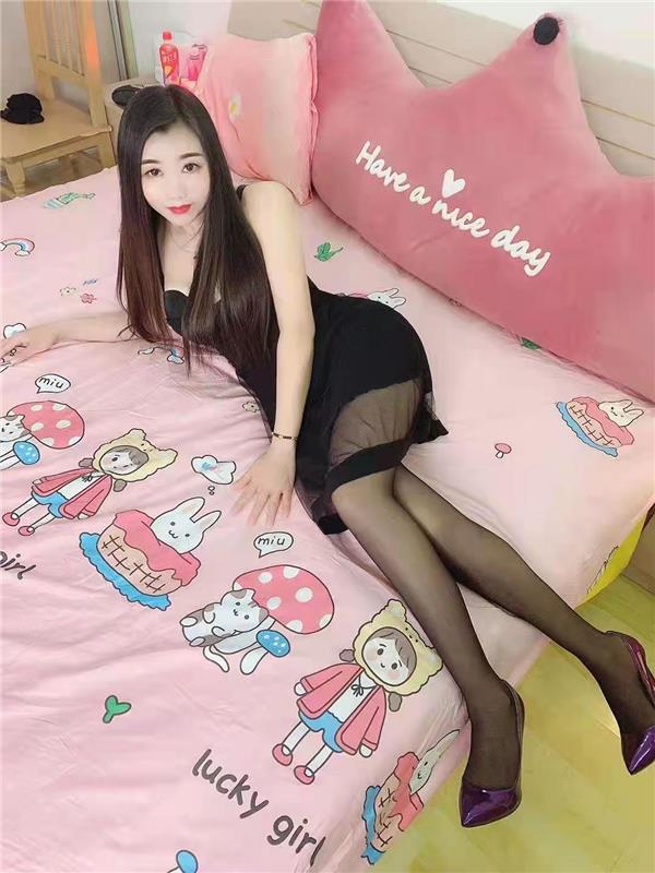 长腿熟妇甜甜