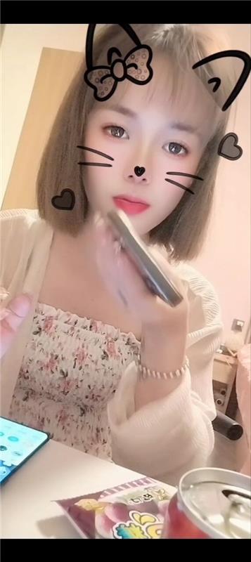 花活小妹妹，服务挺好的