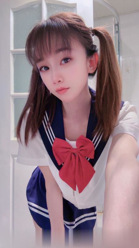 汉口双马尾JK妹子