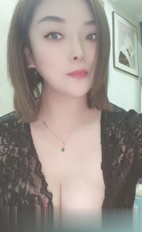徐汇三通小姐姐