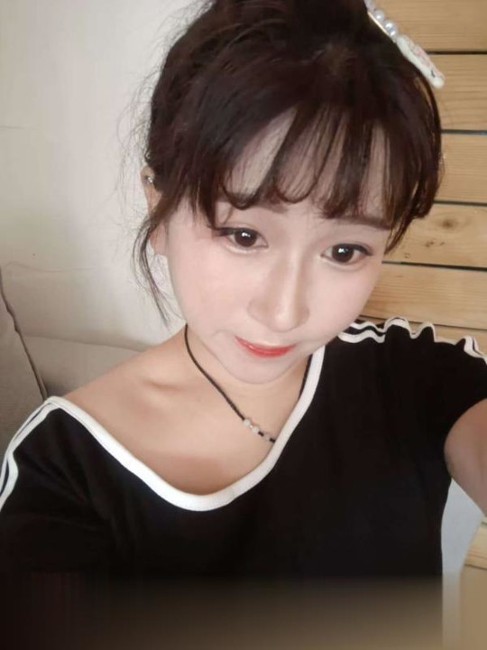 金石路小妹.